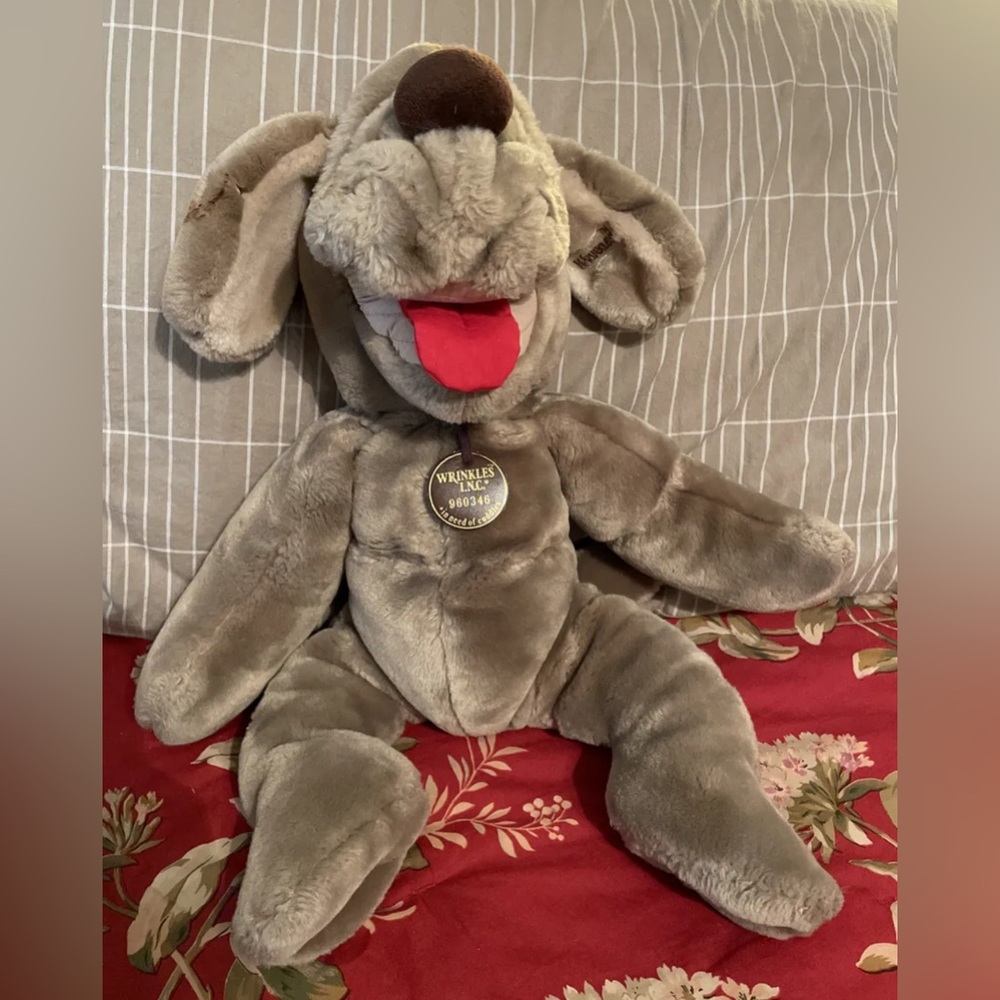 Vintage The Heritage Collection Wrinkles Plush Hound Dog Hand Puppet 18" Boy